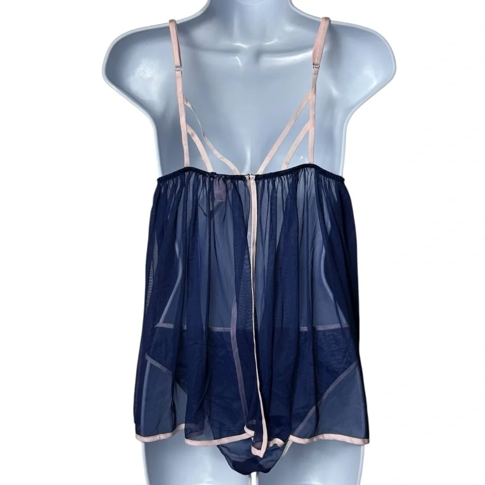 Victoria's Secret Navy and Pink Teddy Underwear Set Dainty Feminine Sexy L‎